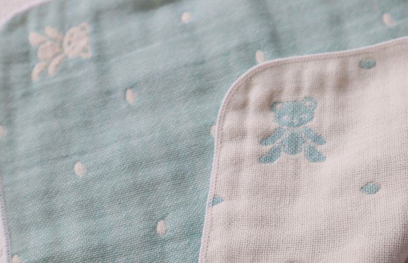 【babybear】多重ガーゼ  miniバスタオルタオル＆ハンカチ 4枚セット（ブルー）