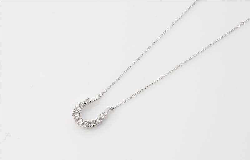 ã¢ã«ã«ã³ã·ã§ã« K18WG ãã€ã€éЬè¹ãã³ãã³ãïŒèš 0.2ctïŒãé奿žä»ã ãžã¥ãšãªãŒ ãã¬ãŒã³ã ã®ãã ãã¡ãã·ã§ã³ ã¢ã¯ã»ãµãªãŒ èŽãç© èŽç ãç¥ã èšå¿µæ¥ã