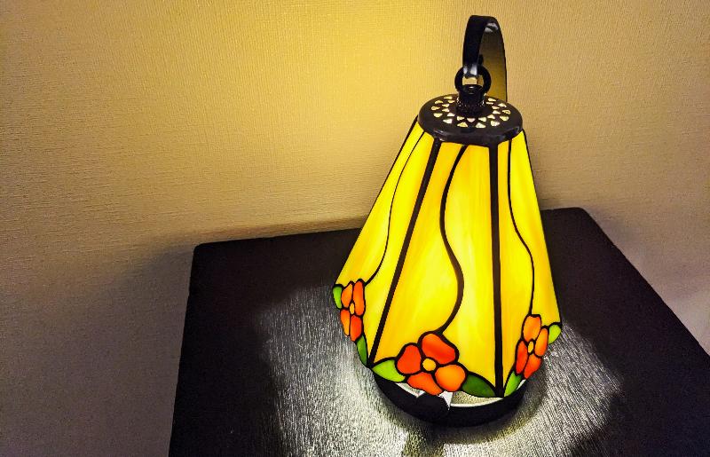 ステンドグラス・ミニ吊りランプ（黄）