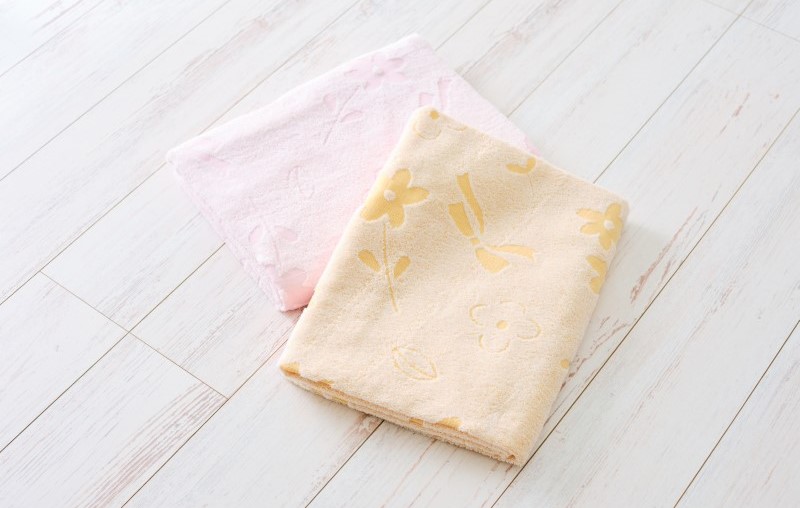 【高島屋選定品】泉州タオル おくるみ２枚（ピンク＆オレンジ）【タオル 国産 シンプル 日用品 ベビー】