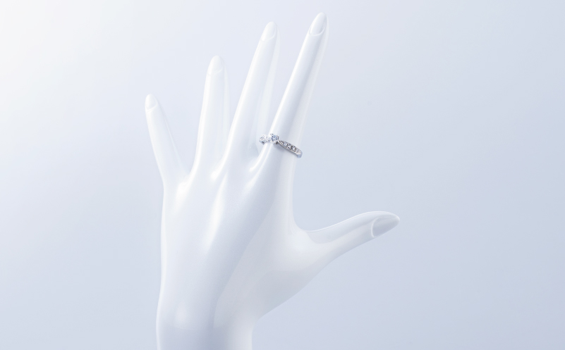 【高島屋選定品】プラチナダイヤモンド リング 中石ダイヤ 0.3ct D IF 3EX (GIA)【鑑別書付き ARC-EN-CIEL (アルカンシェル) ジュエリー プレゼント ギフト ファッション アクセサリー 贈り物 贈答 お祝い 記念日】