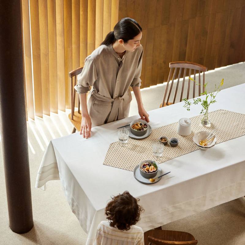 Calm Table runner with tassel／カルム テーブルランナー タッセルつき Sサイズ スノー