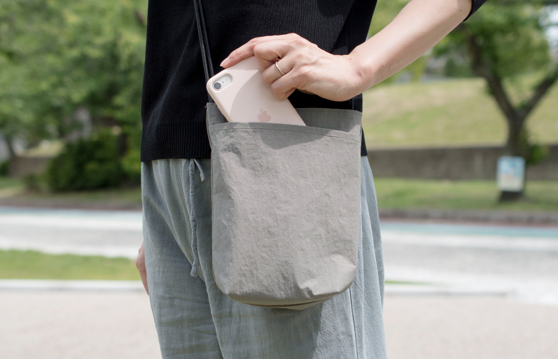 ミニショルダーバッグ KONBU(R)【グレー 撥水素材 ナイロン生地 日本製 軽量 ファッション】