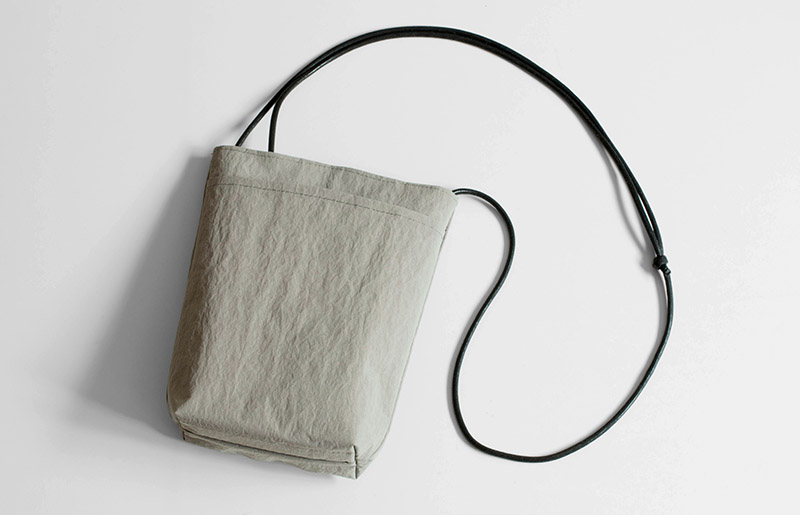 ミニショルダーバッグ KONBU(R)【グレー 撥水素材 ナイロン生地 日本製 軽量 ファッション】