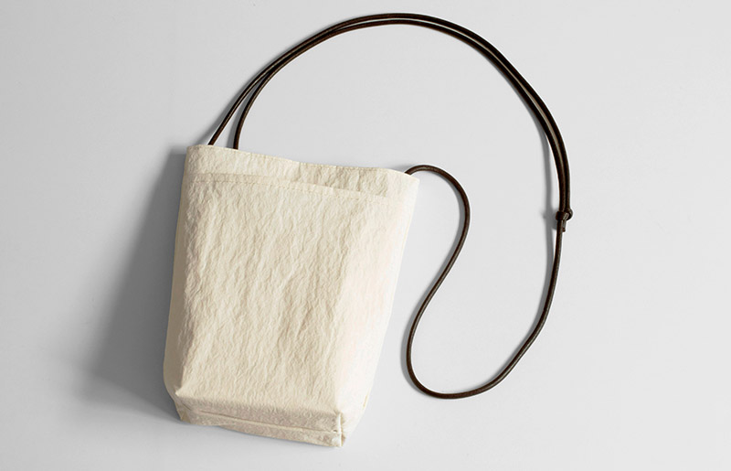 ミニショルダーバッグ KONBU(R)【アイボリー 撥水素材 ナイロン生地 日本製 軽量 ファッション】