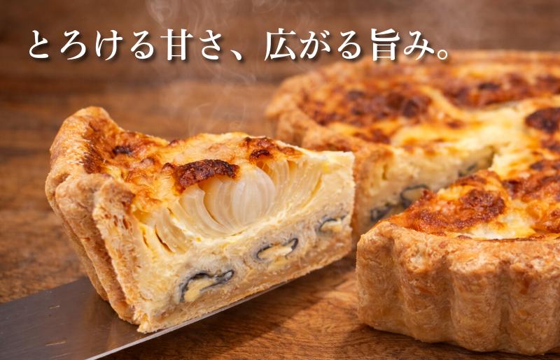 【焼きたての味】とろける玉ねぎと煮穴子のキッシュ（直径18cmホール）【大阪 泉佐野 大阪府 泉佐野市】