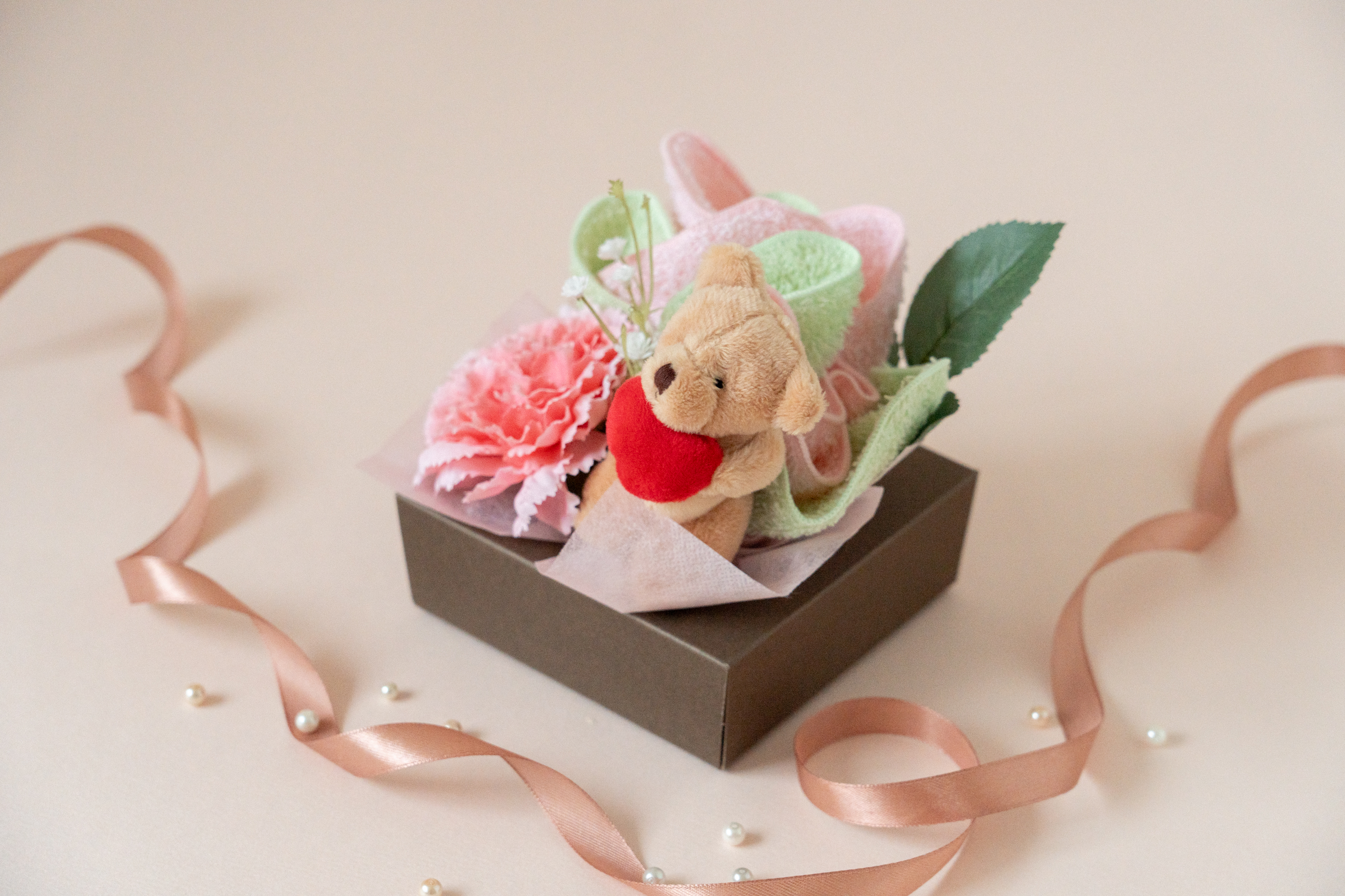 【母の日】泉州タオルフラワー くまちゃんアレンジ クリアボックス入