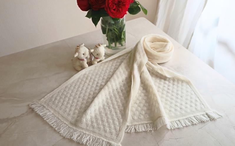 『Noble Fibre』100％カシミヤ・マフラー オーガニックホワイト（織り柄）【高級 カシミア おしゃれ ファッション 防寒 かしみあ】