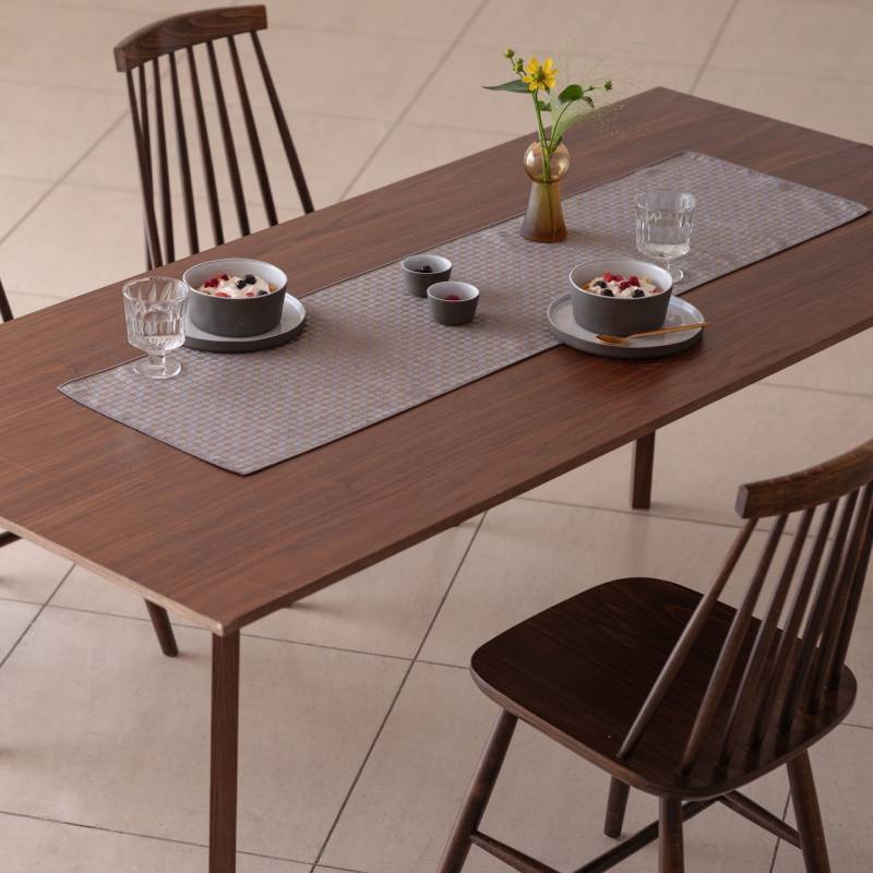 テーブルランナー Calm Table runner／カルム インディゴ