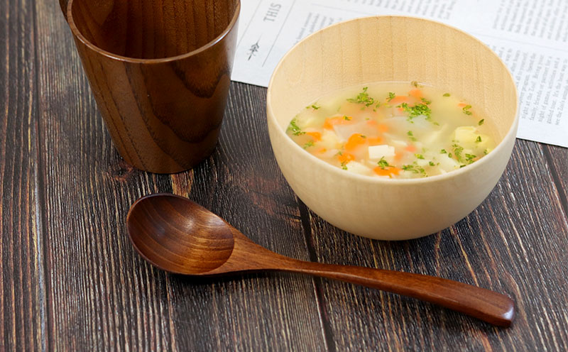 ã¹ãŒãã¹ããŒã³ (ãã©ãŠã³) 1æ¬