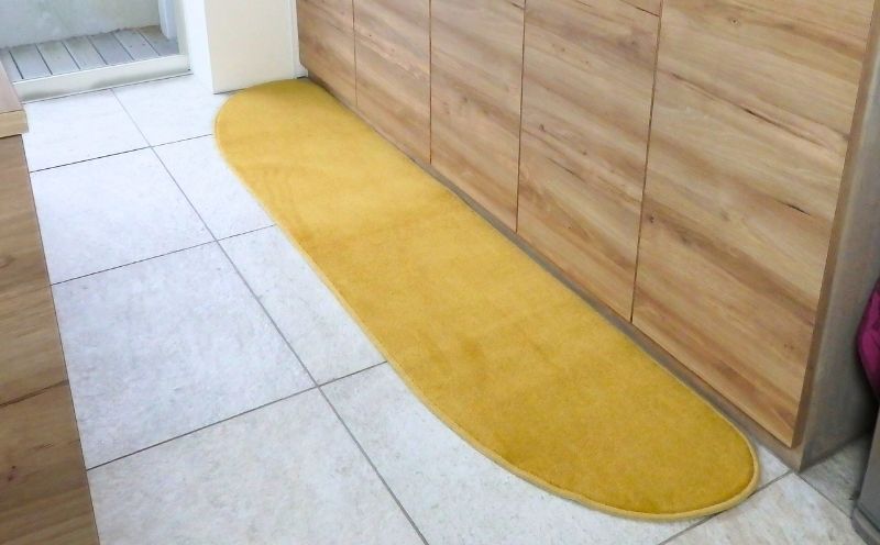 北欧風キッチンマット ラグマットタイプ 45×150cm ゆりかご型 ゴールド 抗菌防臭 SEK 織人しきもの屋工房