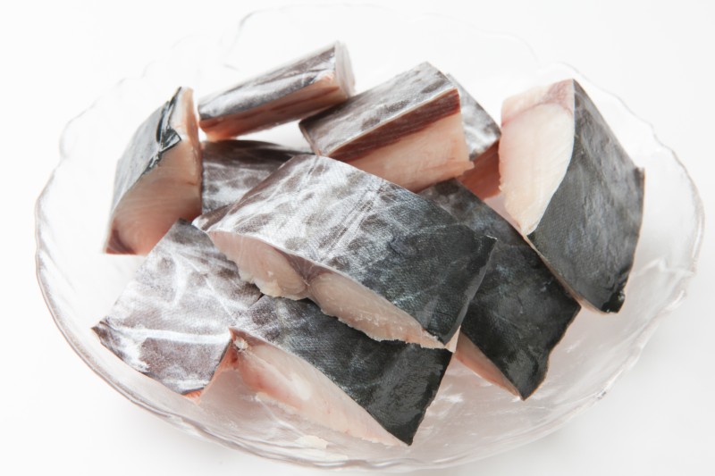 【お弁当サイズ】さわら 切身 約50g×20切れ【小分け 漁師 手切り 1kg 泉州 鰆 切り身 弁当 朝食 時短 訳あり サイズ不揃い 規格外 冷凍食品】