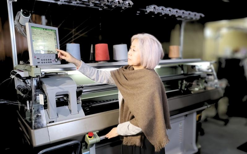 『Noble Fibre』100％ヤク・大判ストール ベージュ【高級 おしゃれ ファッション カシミア より暖かい 防寒】