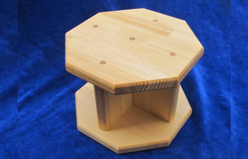 010b625 手作り木製 正座用補助椅子 高さ15cm Jalふるさと納税 Jalのマイルがたまるふるさと納税サイト