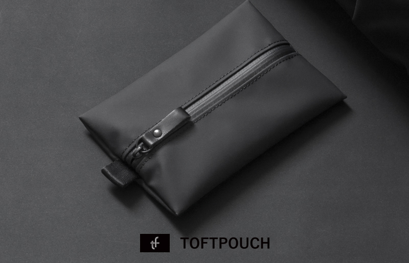 【スピード発送】タフトポーチ ブラック Mサイズ センターファスナー 約150mm×110mm