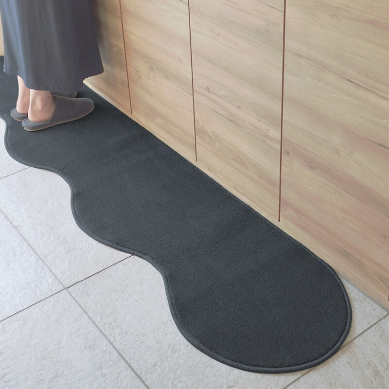 北欧風キッチンマット ラグマットタイプ 45×150cm ピーナッツ型 チャコール 抗菌防臭 SEK 織人しきもの屋工房