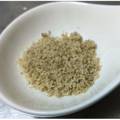 ≪2種:実・粉≫　国産えごま詰合せセット　大阪産【1696386】