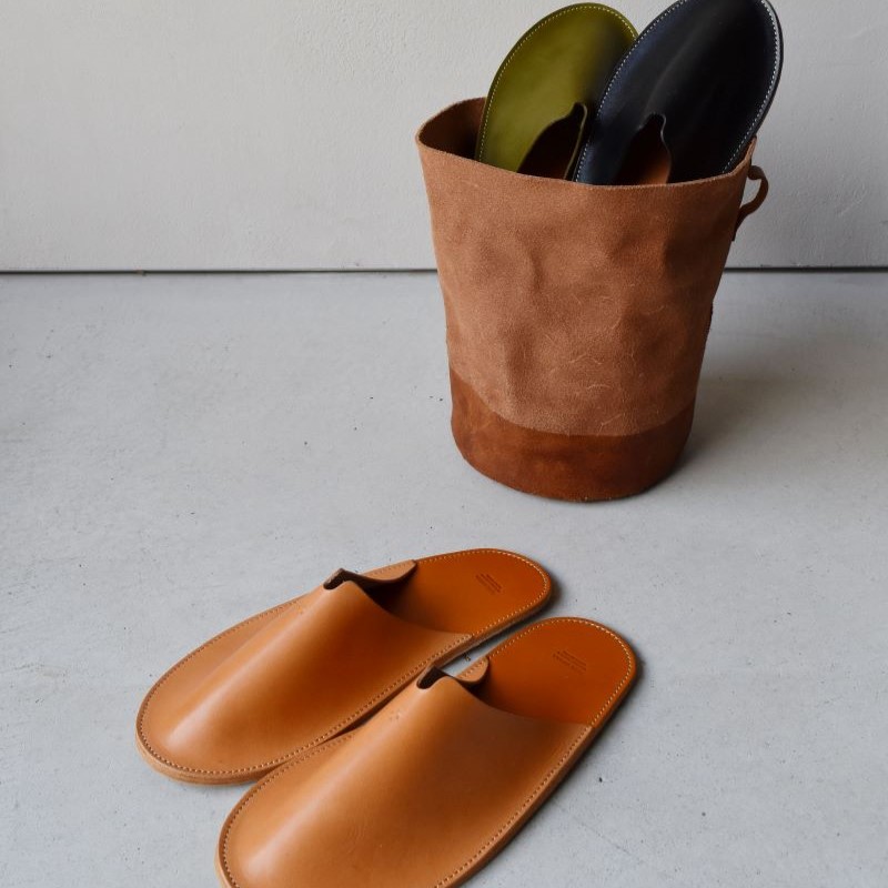 Tehaâamana Slipper Basic M ãããã ã¹ãªãã ããŒã·ã㯠M ãã©ãã¯ é© ç® é貚 ãããã ã¬ã¶ãŒ æ¬é© ãã ããã®éžå å°åç¹ç£å ã®ãã èªåçš äººæ° ãããã