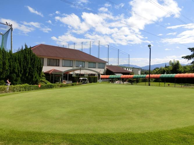 倩éå±±æçç·Žç¿å Žãæçç·Žç¿åž ïŒ