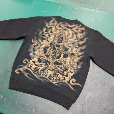 手描き トレーナー 不動明王 黒 (裏起毛 Sサイズ)【1703460】