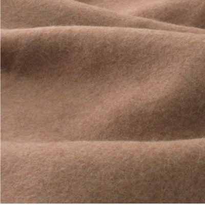 【ひざ掛サイズ】厳しい自然が生んだ暖かさ　キャメル100%(毛羽部分)毛布　CA-22H　BE【1417774】