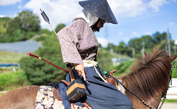 チケット 大阪 和装 コスプレ 騎乗 体験チケット 旅行 撮影 乗馬 体験 狩衣 衣装 甲冑 装束