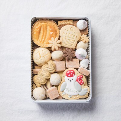 【贈答品】シマエナガのドットちゃん シマエナガファン必見!かわいすぎて食べられないクッキー缶 #02【1377472】