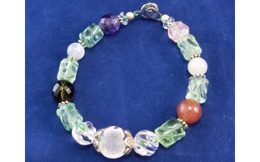 天然石ブレスレット「癒しのフクロウ」恋愛運【007B-082】