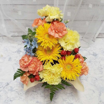 お任せ アレンジメント 生花 お祝い イエロー系【配送不可地域：離島】【1343813】