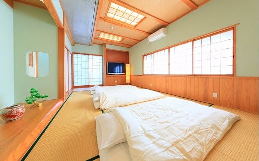 é¢ç©ºãªãŒã·ã£ã³ããã³ã å©çš å²åŒåž 10,000åå