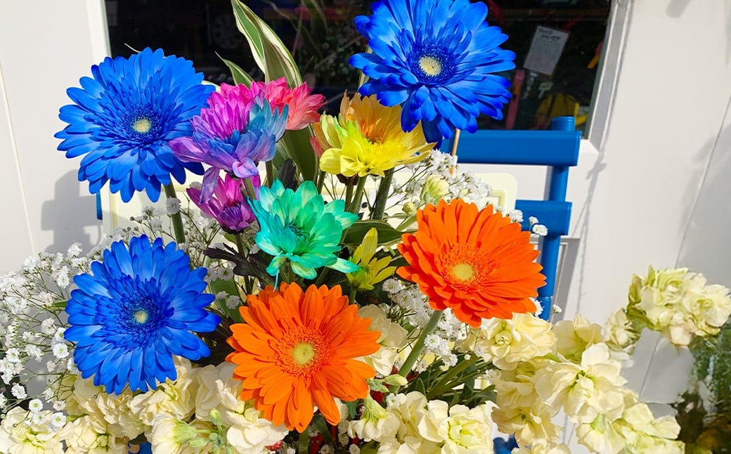 季節のお花のフラワーアレンジメント【Mサイズ】 花 フラワーアレンジメント 花束