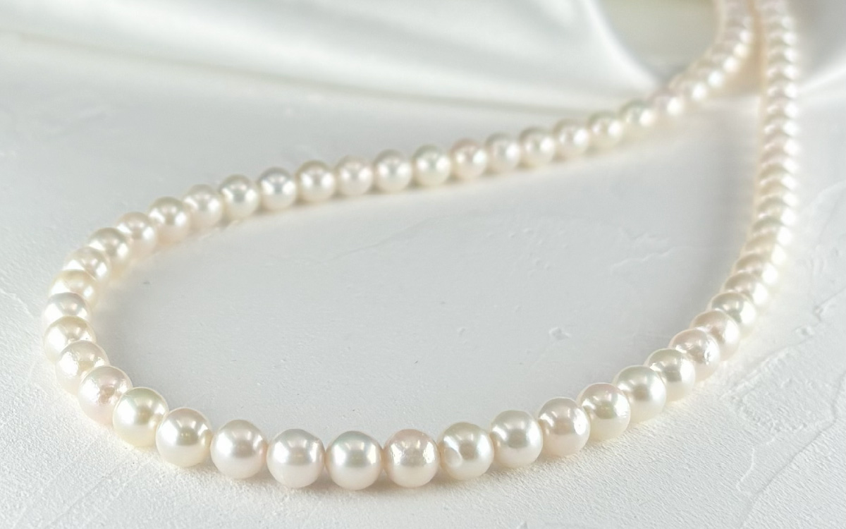 繧「繧ウ繝、逵溽匠繝阪ャ繧ッ繝ャ繧ケ 5-5.5mm 繝帙Ρ繧、繝 繝ゥ繧ヲ繝ウ繝