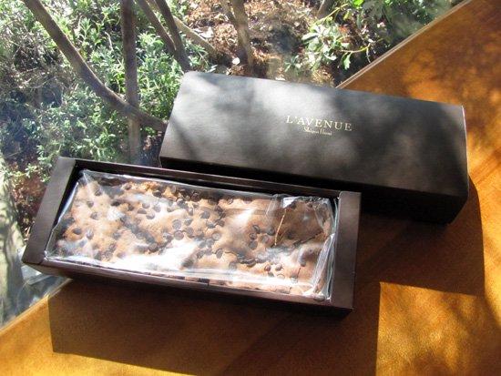 ãLâAVENUEïŒ ã©ãŽãã¥ãŒ ïŒãBROWNIES+COCONUTS BLONDIES ãã©ãŠããŒ+ã³ã³ãããããã³ãã£