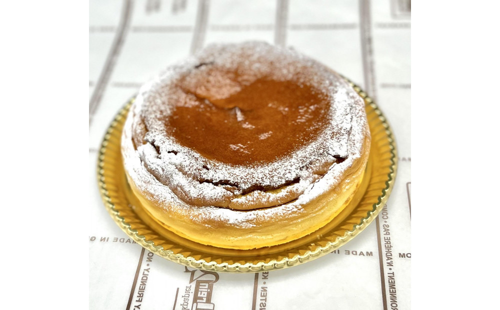 瀬戸内レモンのスフレチーズケーキ　ホール　6号