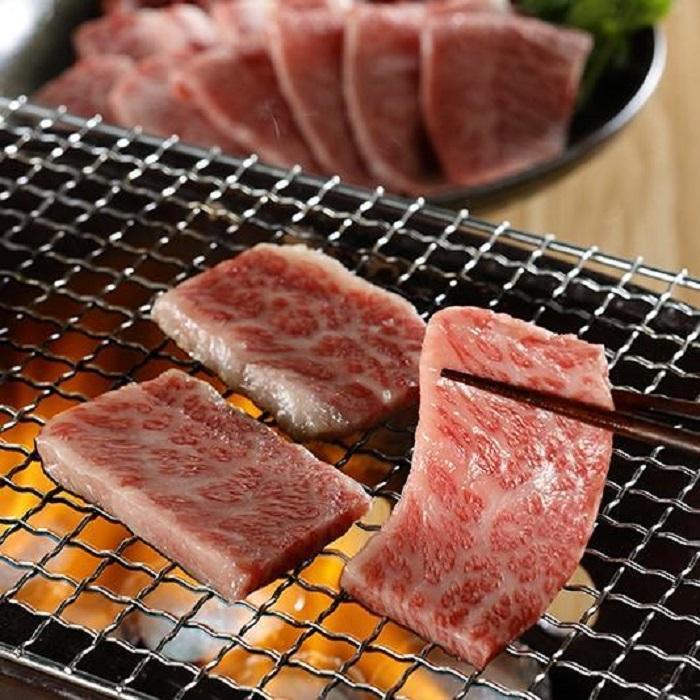 神戸牛 焼肉 5種盛り　500g（専用仕切り箱）　KB002