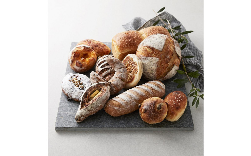 パンのバカンス　ファミリー朝食パン詰合せセット（4名様3日分）