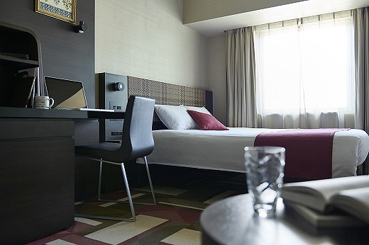 【土日祝1泊2日素泊り】ヴィラフォンテーヌ神戸三宮　ペア宿泊券