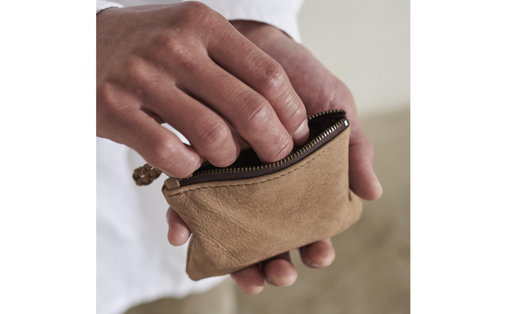 ENISICA エニシカ ジビエ鹿革 リンシカ ポーチS 茅葺 (かやぶき)