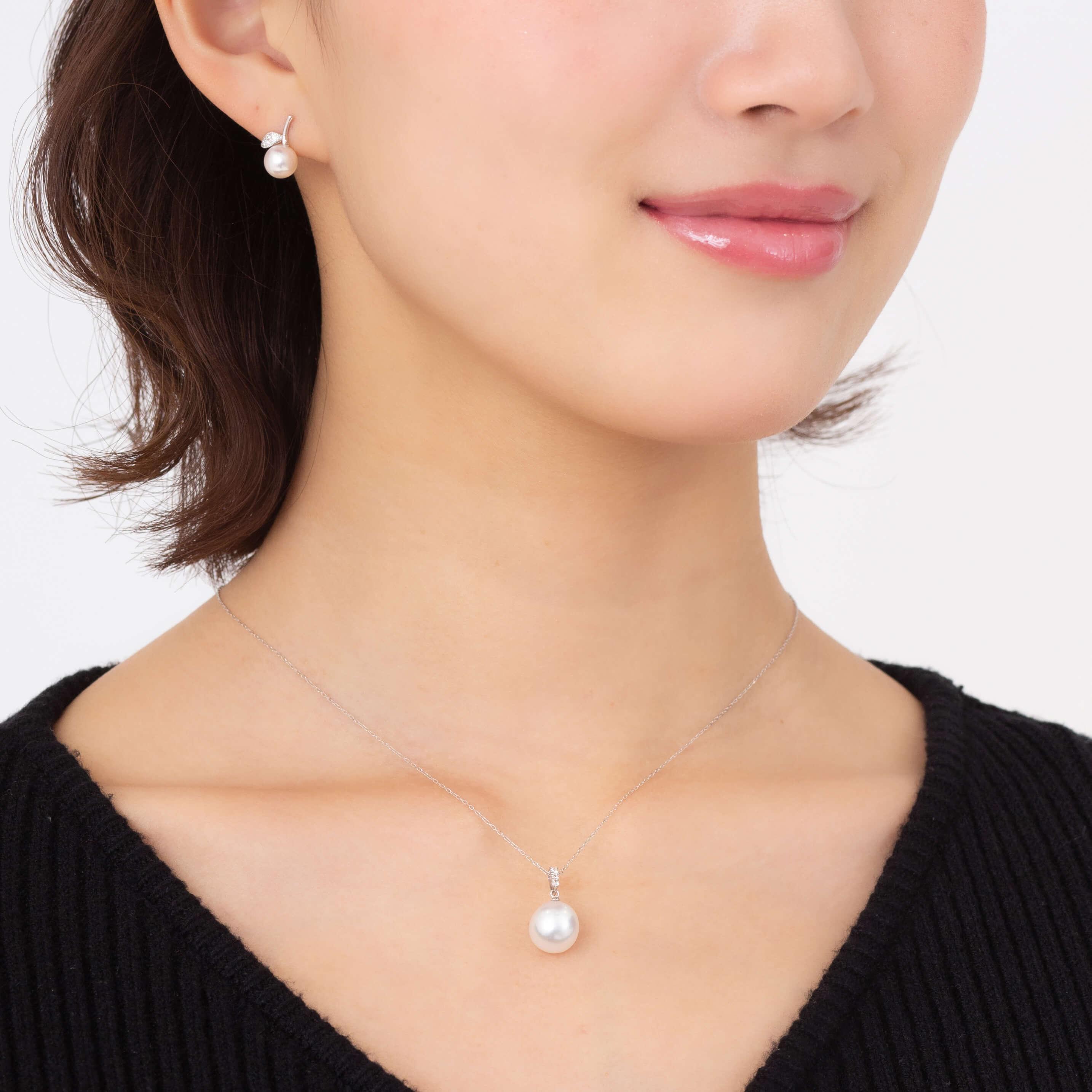 【星朧】シロチョウパール（南洋 白蝶真珠） 10mm ショートオーバル ダイヤモンド ペンダントトップ Pt900 プラチナ