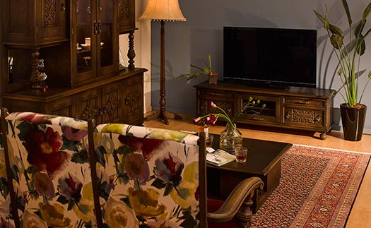 繝ェ繝懊Φ蠖ォ蛻サ蜈・繧翫ユ繝ャ繝薙懊シ繝