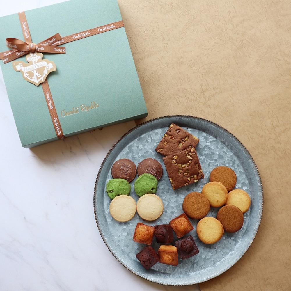 【ショコラリパブリック】神戸ベイクドギフト（ラングドシャ6個、クッキー 2個、サブレ 4個、ブラウニー 2個,フィナンシェ 6個【合計20個入】）