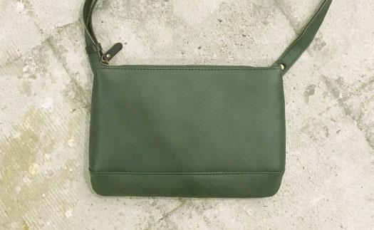 ãalto.ãã¹ããŒãã·ã§ã«ããŒããã°ïŒãµã³ãã·ã¥ AKEB-3102ïŒã°ãªãŒã³ïŒ