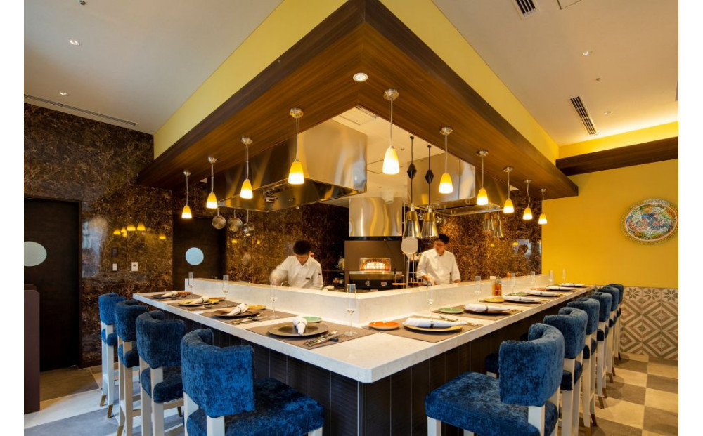 ãã€ã¿ãªã¢ã³ã¬ã¹ãã©ã³ããµã³ãã±ãŒã¬ã(ããã«ã¢ã³ãã¬ç¥æž)ããã£ããŒé£äºåž