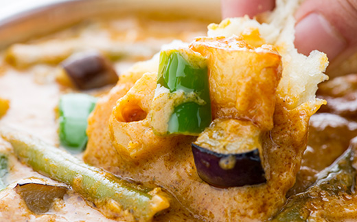 神戸アールティー　大盛りインドカレーお試しセット