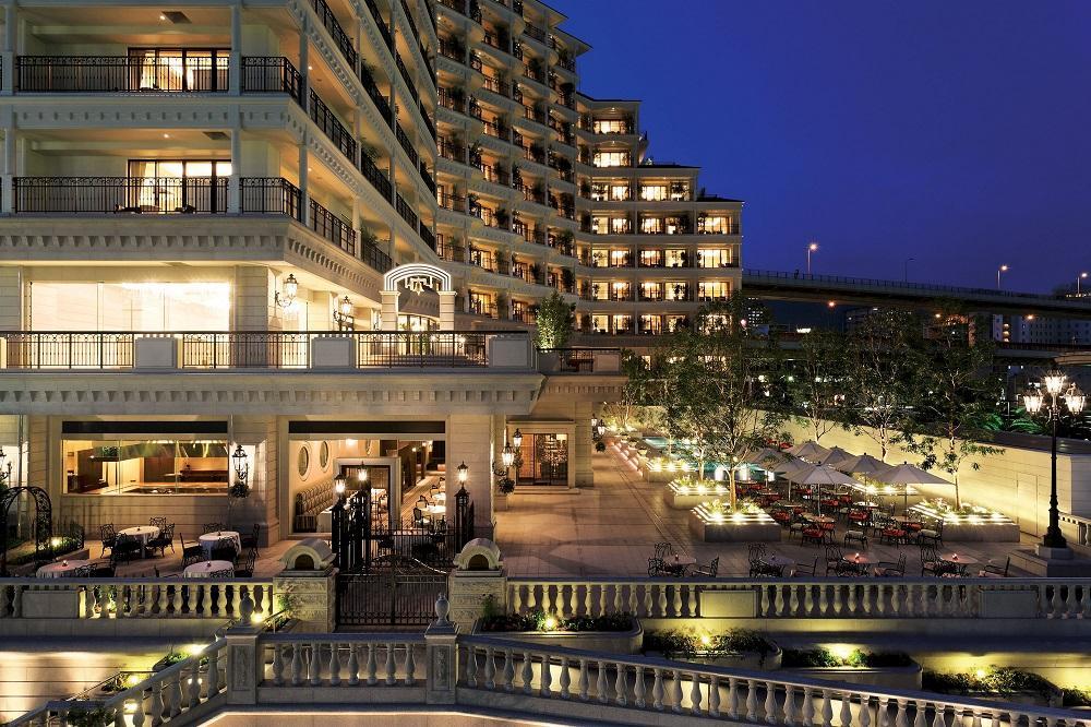 ホテル ラ・スイート神戸ハーバーランド ご利用券 5万円分 (10,000円券×3枚、5,000円券×4枚)