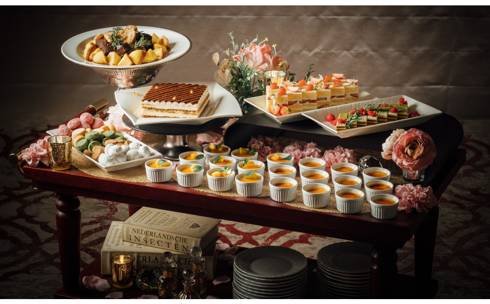 「レストランカフェテラス アミ神戸」ペアディナー券「【デザートワゴン付】厳選・特選食材の拘りラグジュアリーコース」