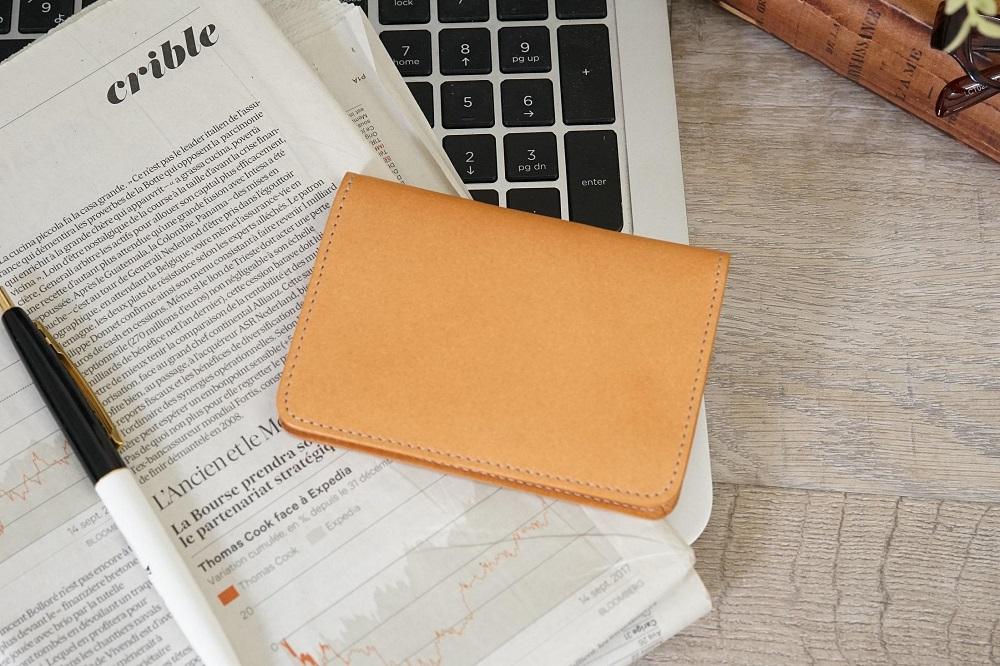 【ライトブラウン】FOOTANブランド 本革名刺入れ