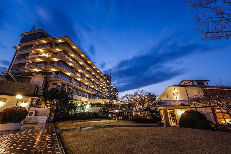 縲宣ォ伜ウカ螻矩∈螳壼刀縲代悟オ陦帛髄髯ス髢」縲阪ぐ繝輔ヨ蛻クシ10荳蜀逶ク蠖難シ