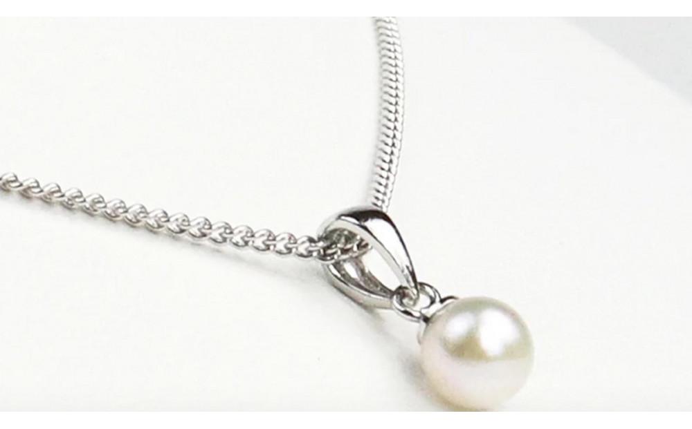 アコヤ真珠バチカンネックレス　5-5.5mm