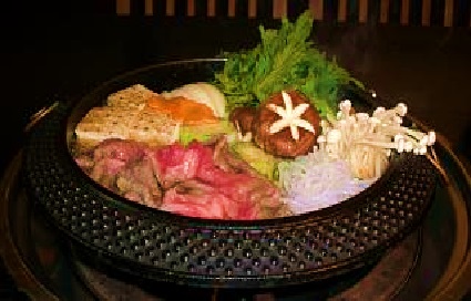 【神戸牛】霜降りすき焼用１３００ｇ（肩）